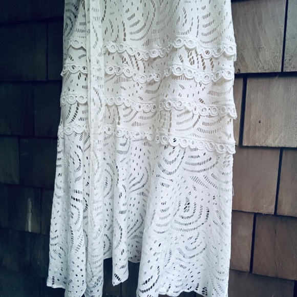 Alionas London Asymmetrical Lace Ivory Midi Dress with Belt on Waist Size L - Picture 13 of 16